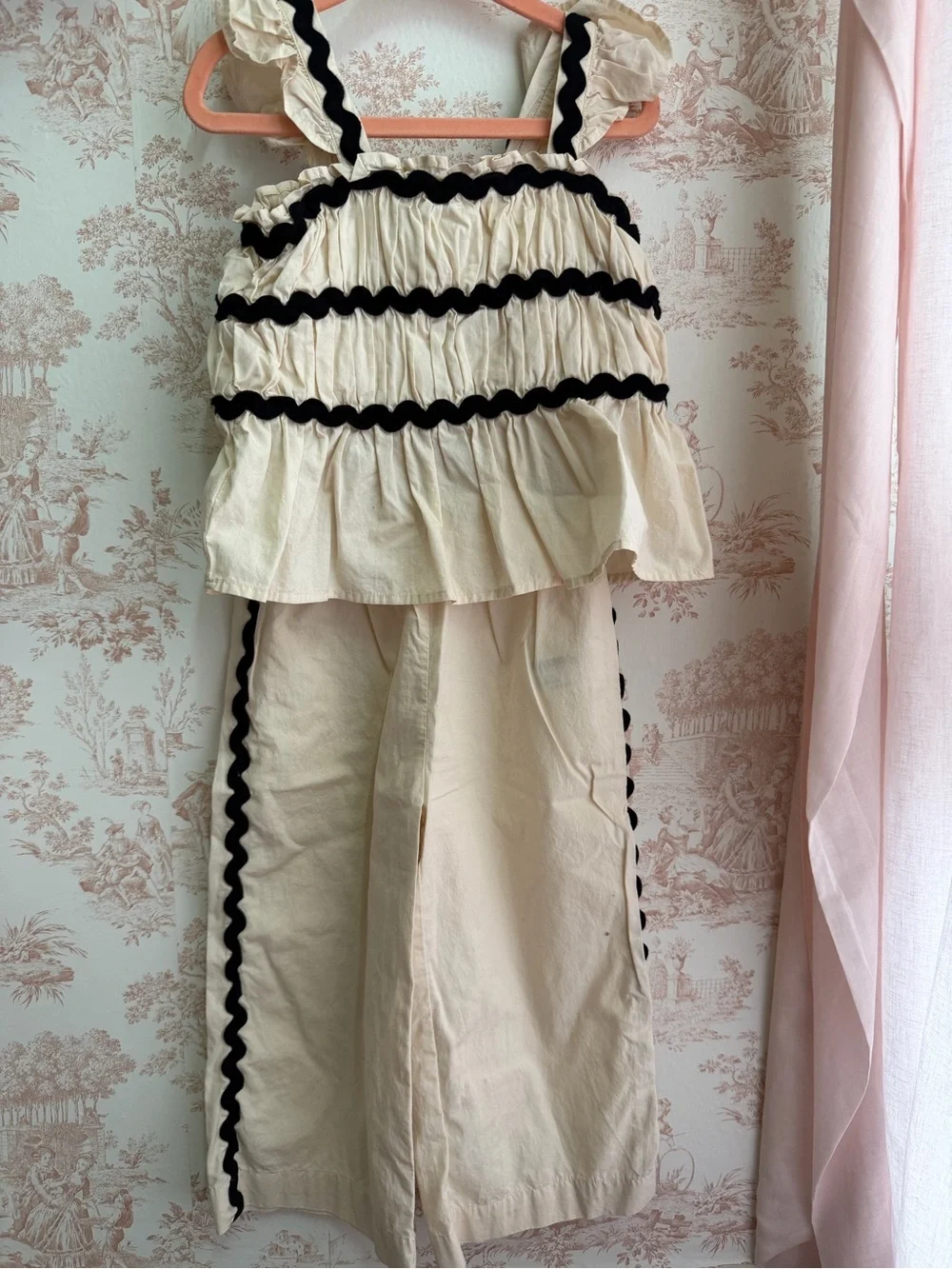 Zara Kids Cream Two-Piece Ruffled Top and Wide Leg Pants with Black Trim
